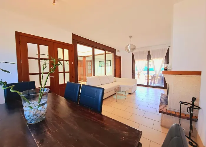 Chalet Loma De Sanctipetri